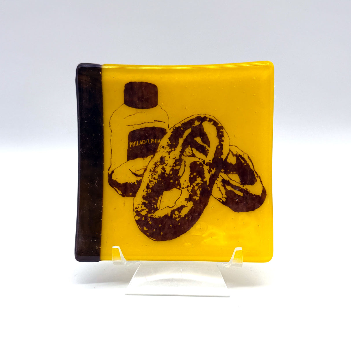 Philadelphia Pretzel 4.5" Fused Glass Catch-all Dish