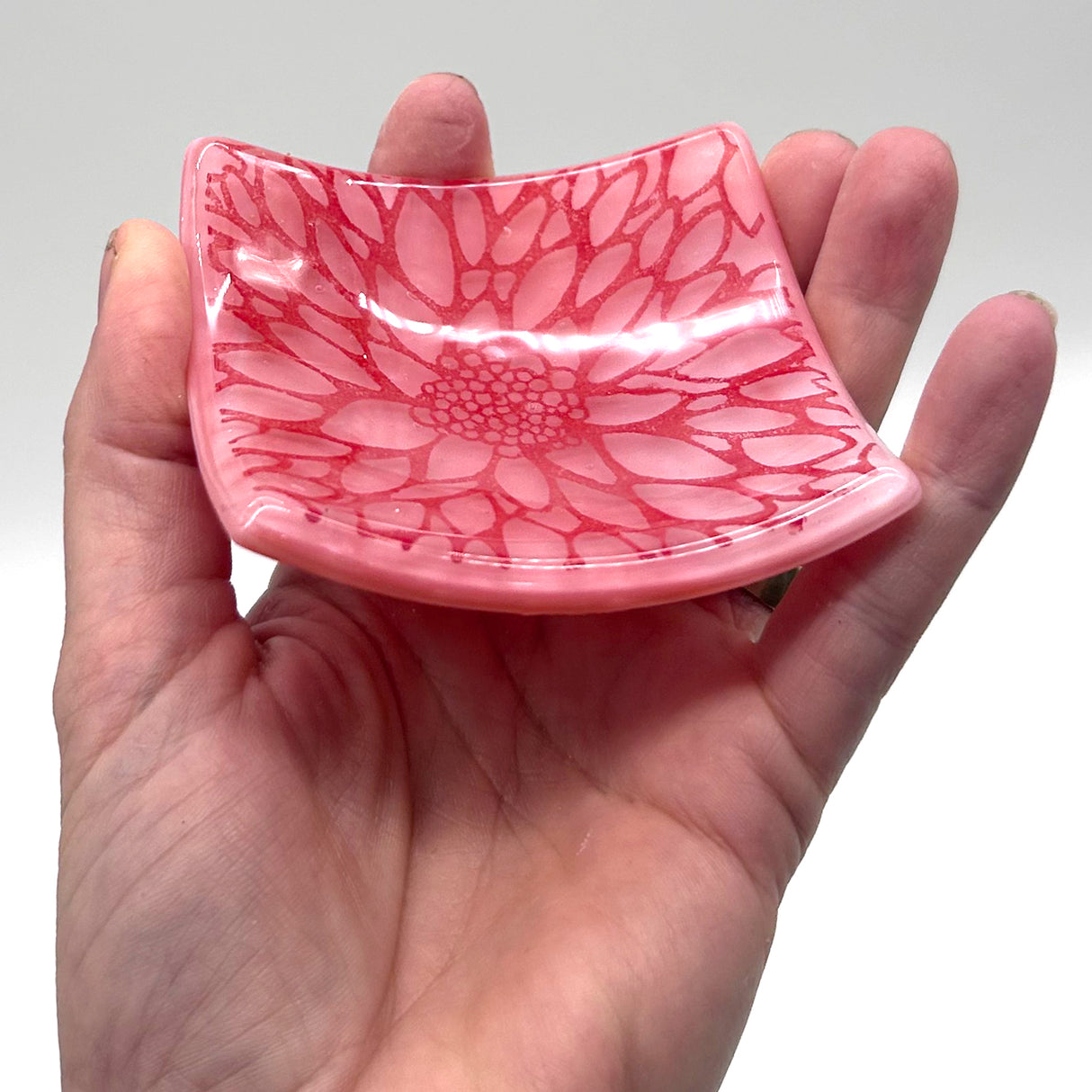 Dahlia Handmade 2.75" Fused Glass Small Dish (discontinued color)