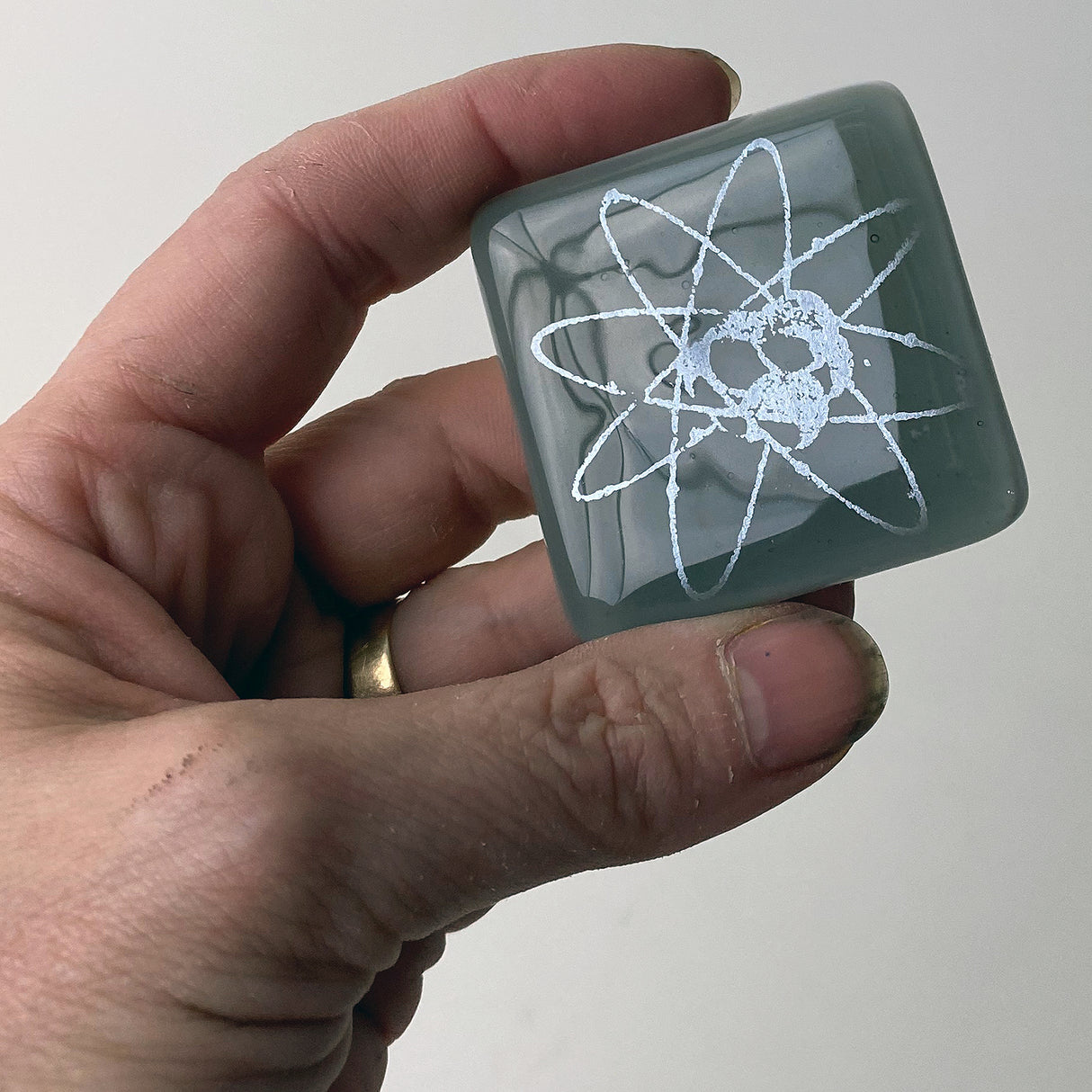 Atom Fused Glass Magnet