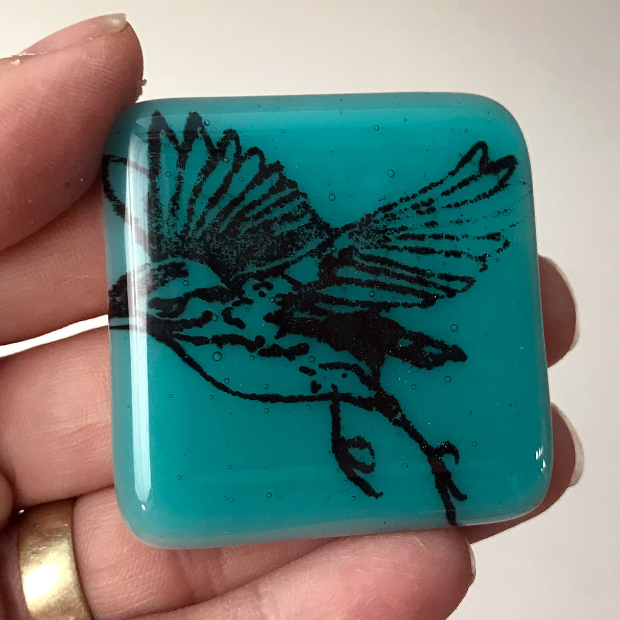 Sparrow Fused Glass 1.75" Magnet