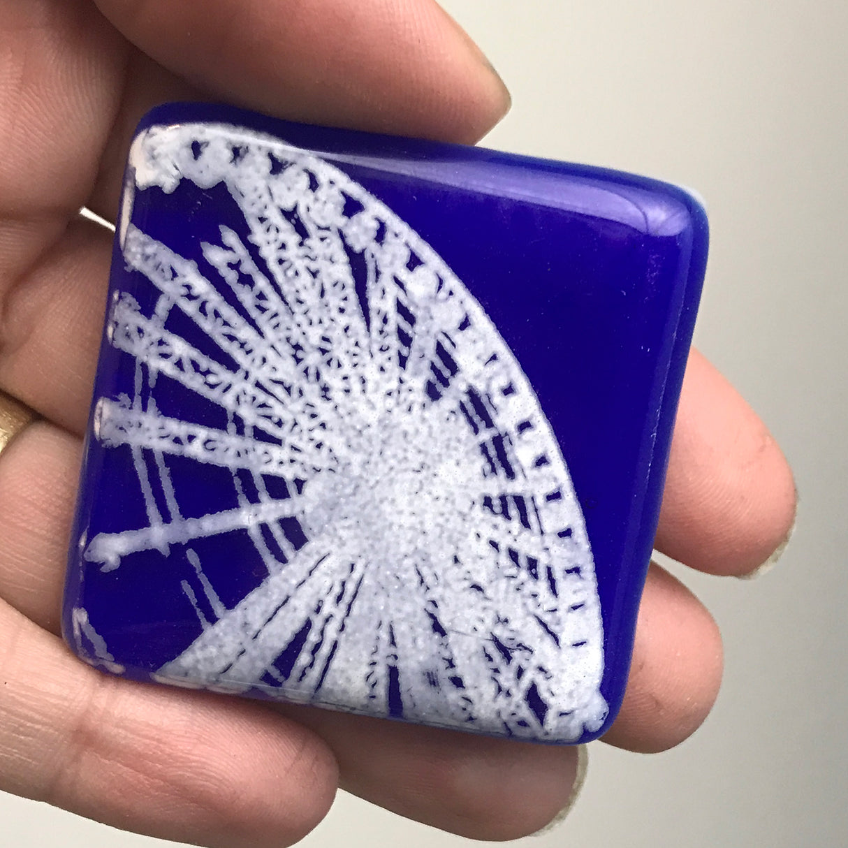 Chicago Ferris Wheel Fused Glass 1.75" Magnet