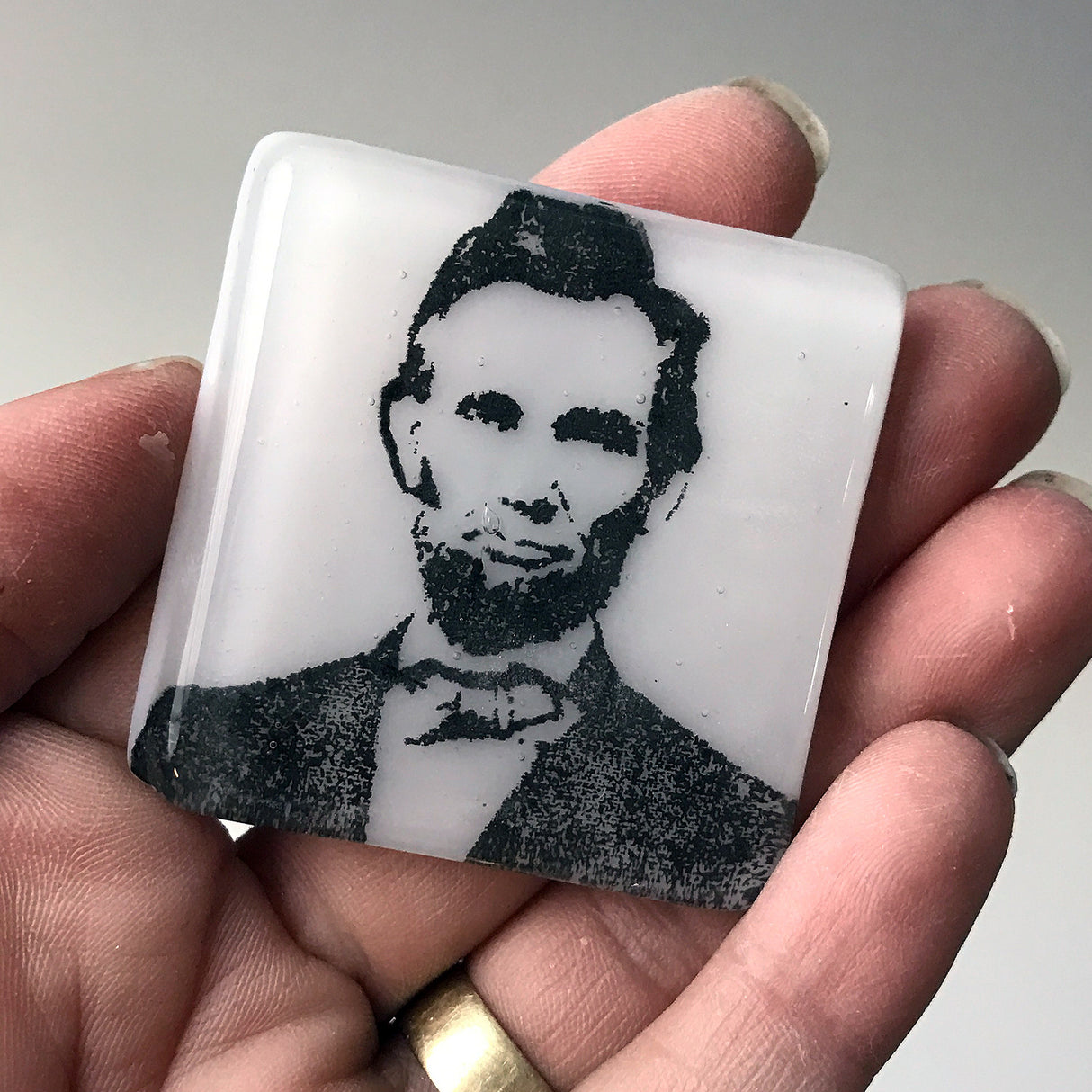 Abraham Lincoln Fused Glass 1.75" Magnet