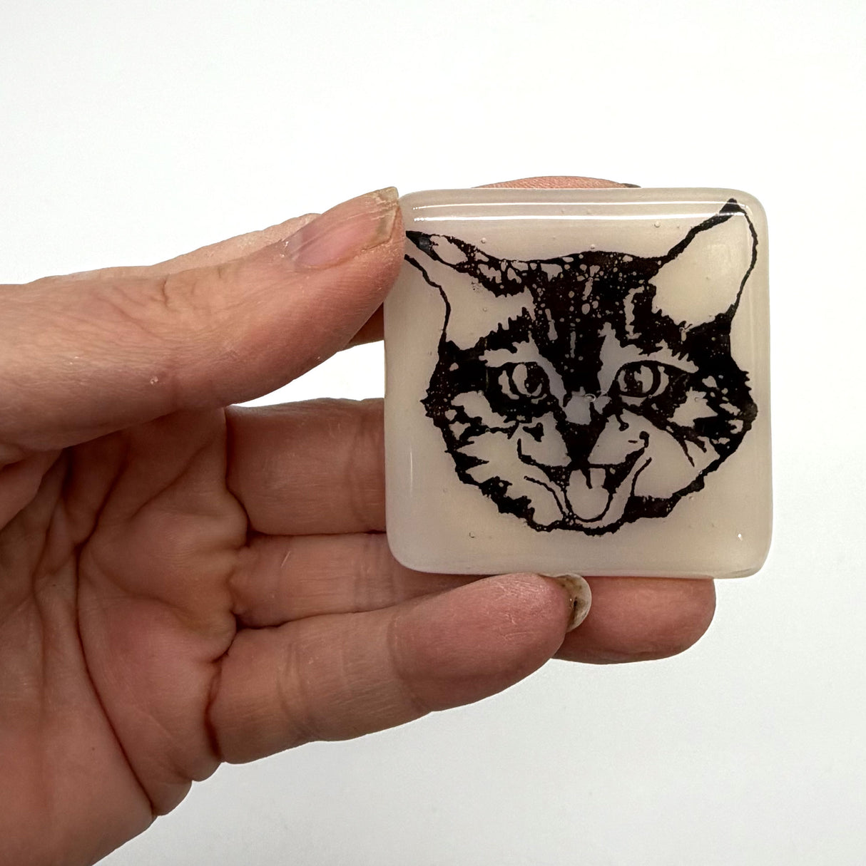 Kitty Fused Glass 1.75" Magnet