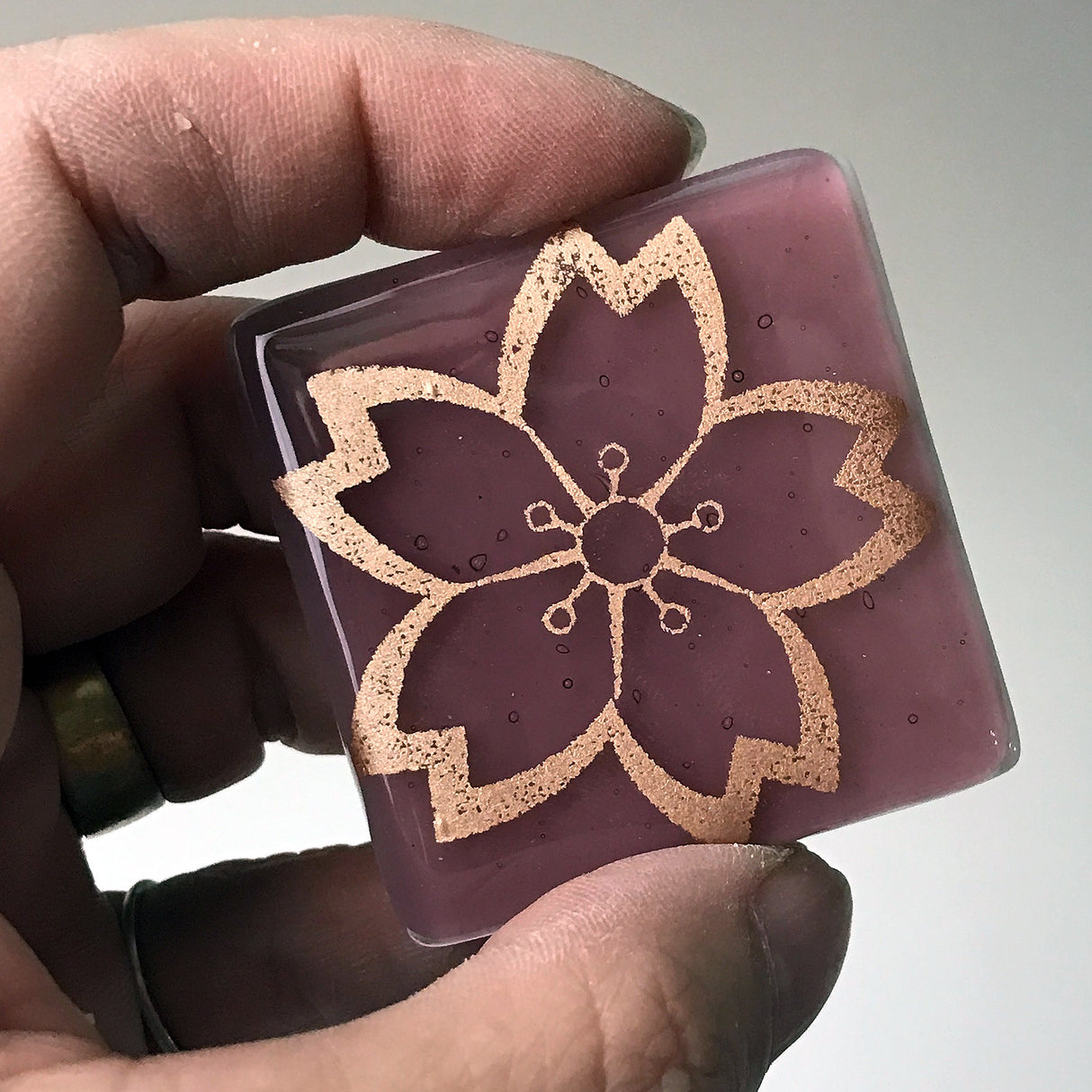 Kiku Chrysanthemum Fused Glass 1.75" Magnet